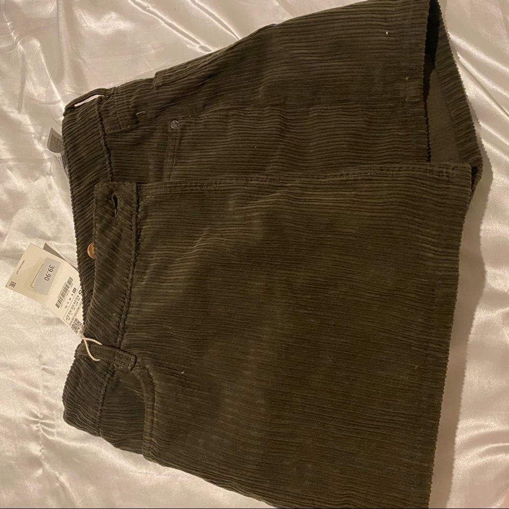 Zara brand new corduroy skort size XS